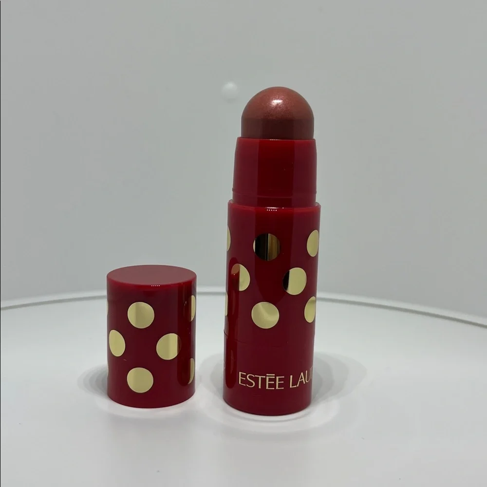 Estée Lauder Limited Edition Multi-Use Blush Stick in the shade Rose Gold